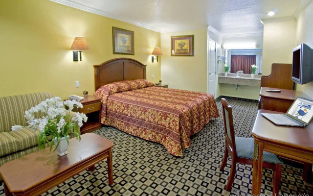Americas Best Value Inn & Suites San Bernardino