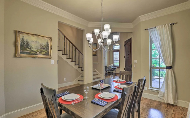 Chic Family-friendly Home in Irving w/ Yard!