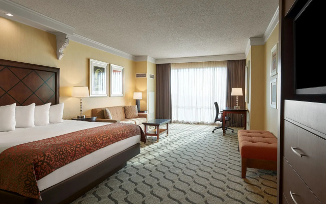 Horseshoe Bossier City– A Caesars Rewards Destination