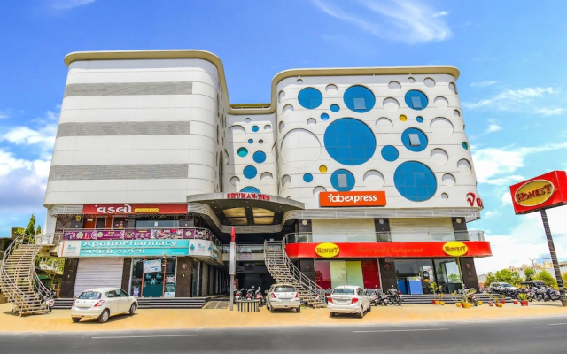 FabExpress Shiv Residency