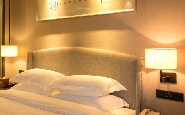 Experience Art Hotel