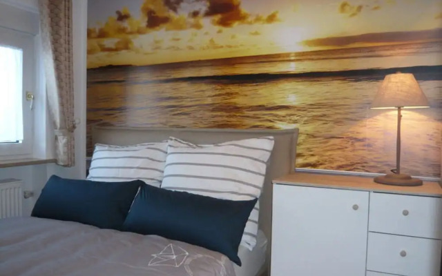 Holiday Apartment Beach View