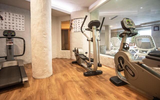 Adler Family & Wellness Clubresidence