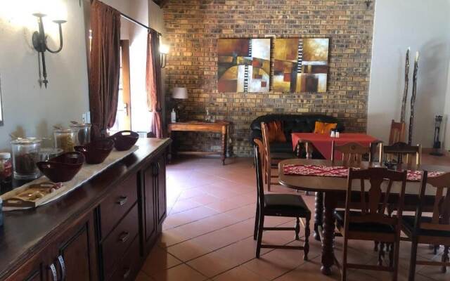 Khaya Africa Guesthouse and Spa