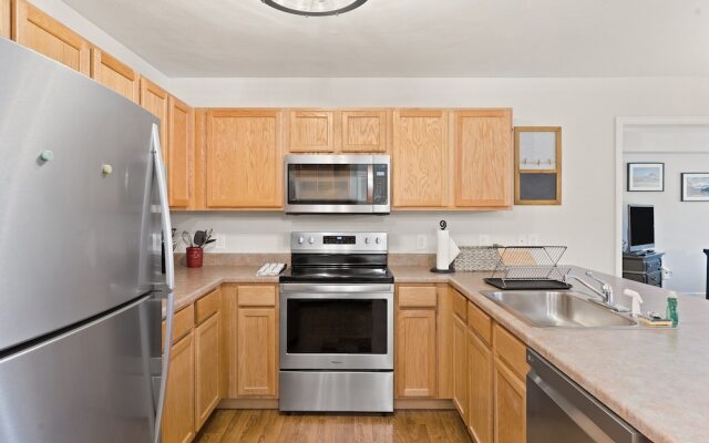 First Tracks 3301 By Redawning