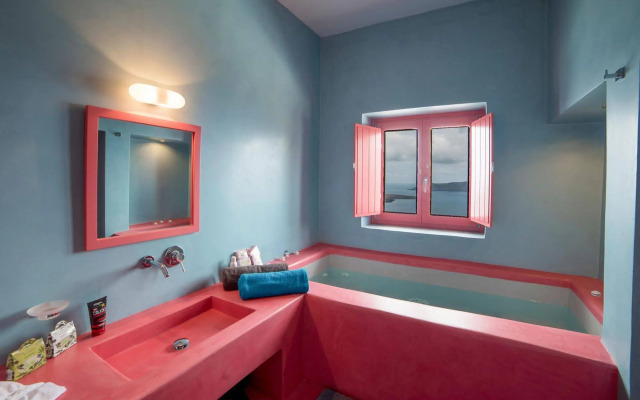 Caldera Apex Suites
