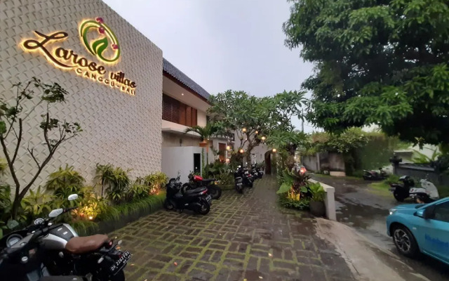 Larose Villas and Boutique Camp