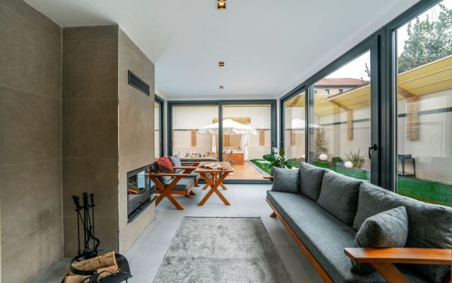 Luxon Sapanca Family Villas