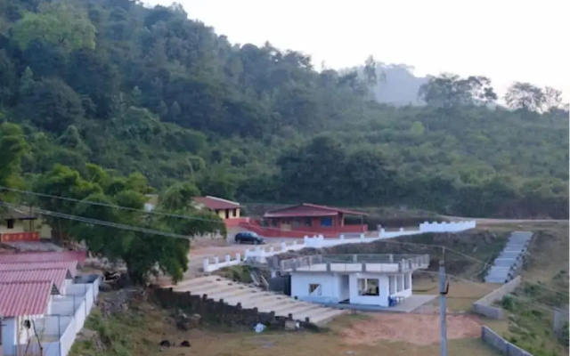 Vistara Resort