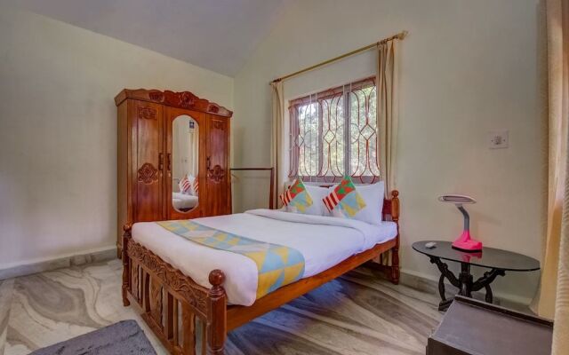 OYO 12150 Home Spacious 2BHK Betalbatim