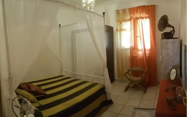 Villa Lory