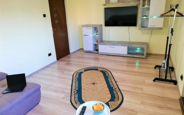 M Apartment aproape de plaja