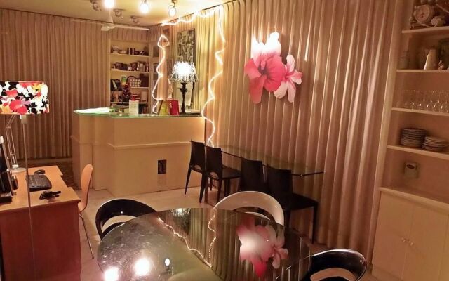 Hostal Dolcevita