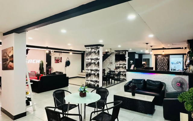 Long Beach Hotel Patong
