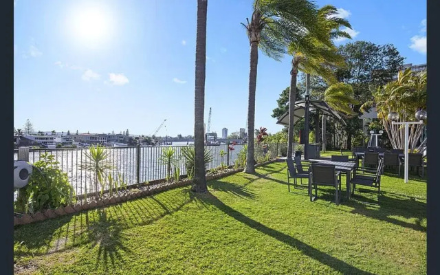 Silverton Holiday Apartments