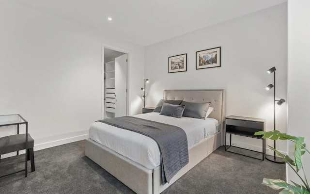Stylish and Spacious 2-bed Apartment Melbourne – Guest Rooms – Melbourne