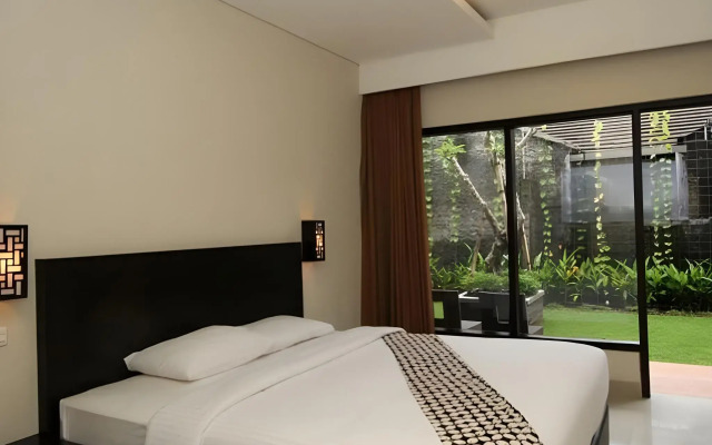Ommaya Hotel & Resort