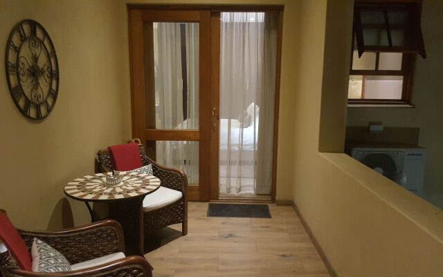 Executive Suite Woodmead East - Adults Only