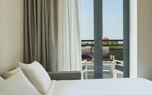 NLH KERAMEIKOS - Neighborhood Lifestyle Hotels