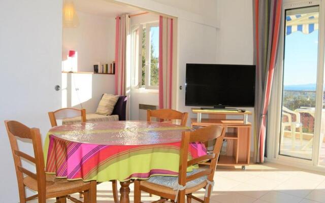 Appartement Le Lavandou, 3 pièces, 4 personnes - FR-1-251-25