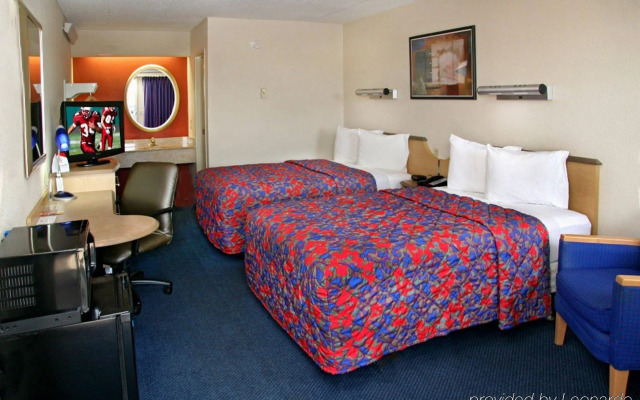 Red Roof Inn Greenville