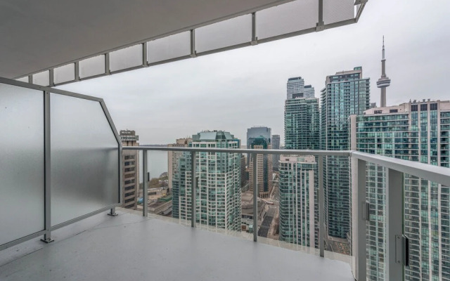 PlanURstay - Harbour Front Toronto