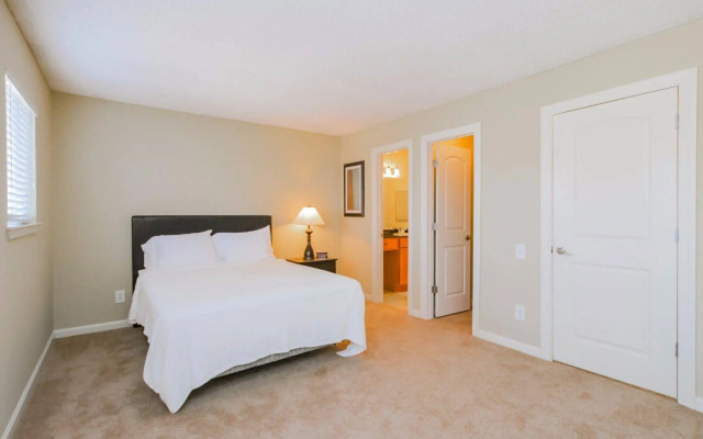 Vanderbilt Exclusives by YouRent