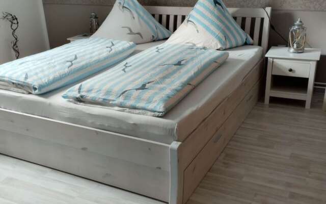 Long Comfortable Holiday Residence
