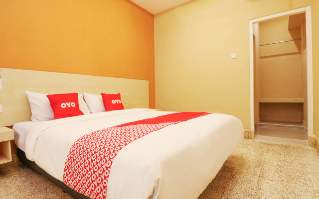 OYO 1384 Pulau Bali Hotel