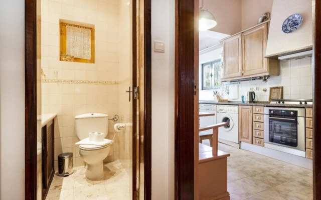 Villa Aroeira With Pool By Homing