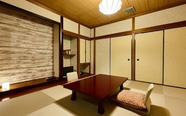 Amagase Onsen Seitenkaku