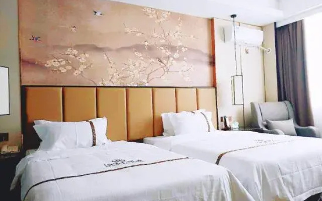 Longwan Hotel