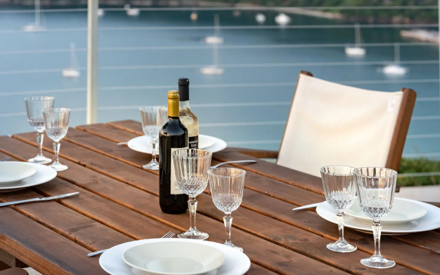 Artina Luxury Villa