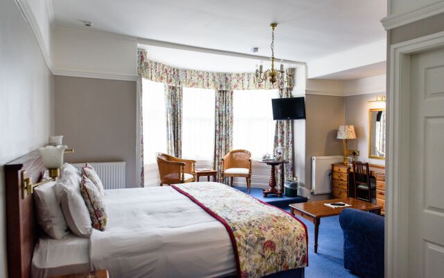 Old Hall Hotel