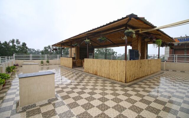 OYO 6090 Hotel Park View Premium