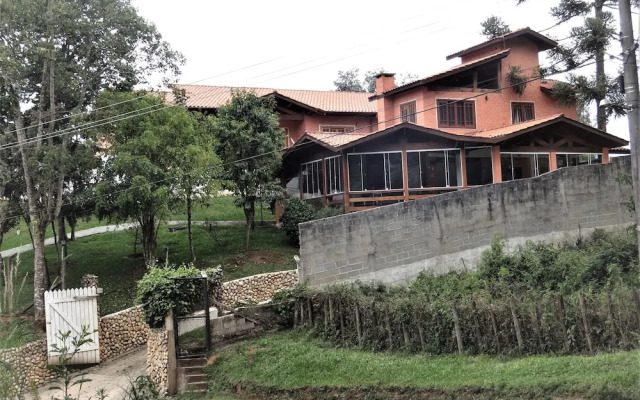 Suites Cravo e Canela