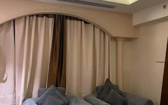 dra sanam servied appartements