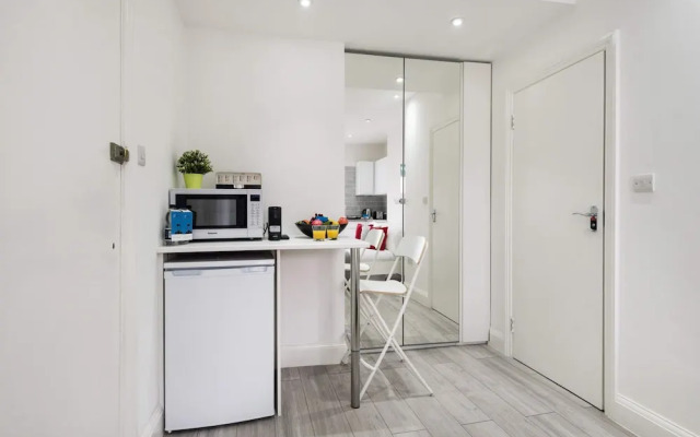 The Armadale Road Residence II - Asl2