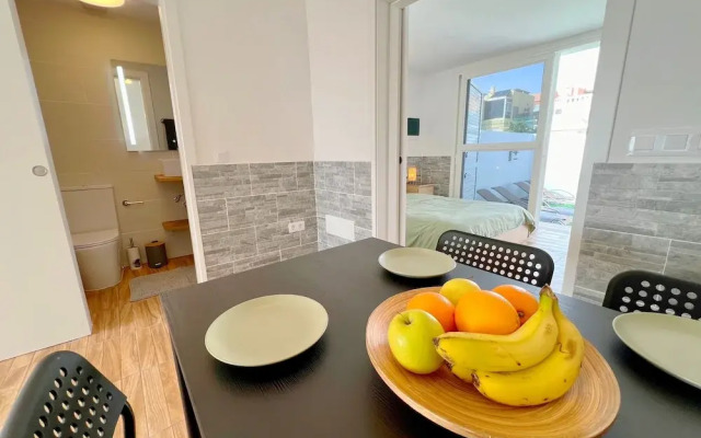 Sea View Bungalow with Communal Pool