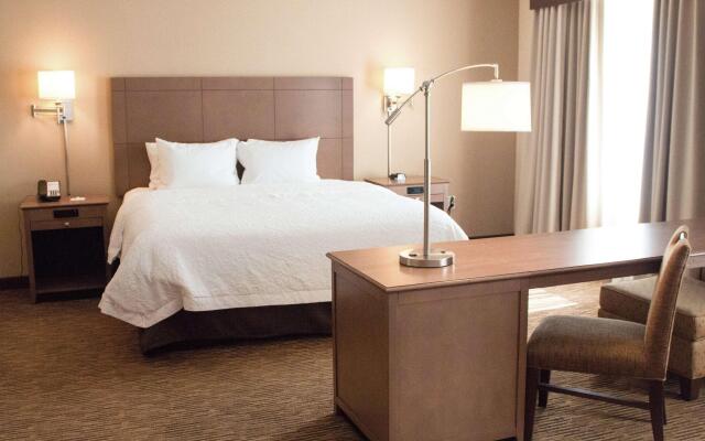 Hampton Inn & Suites Dallas/Frisco North-FieldhouseUSA