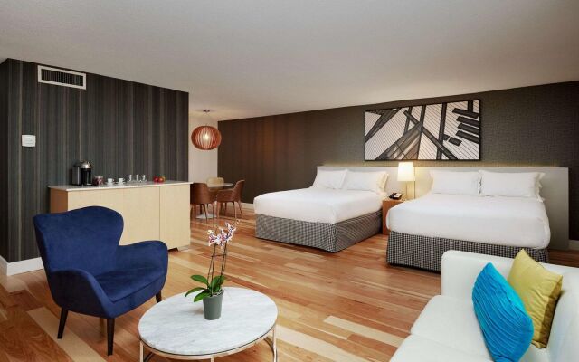 Radisson Blu Toronto Downtown