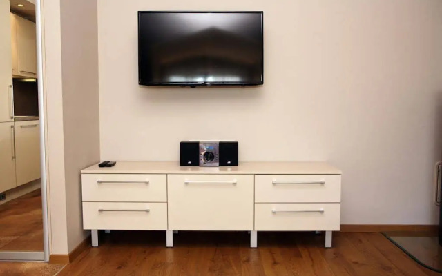 Milo Apartment