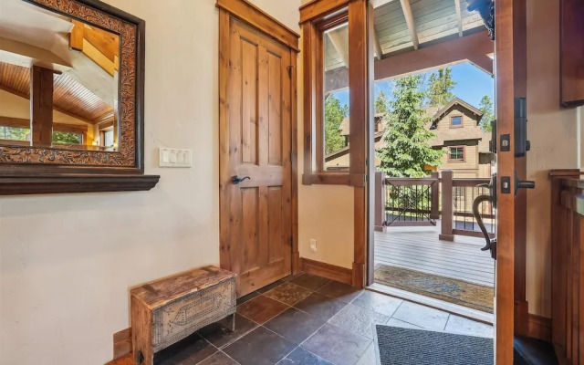 Cucumber Patch 60 4 Bedroom Home by RedAwning