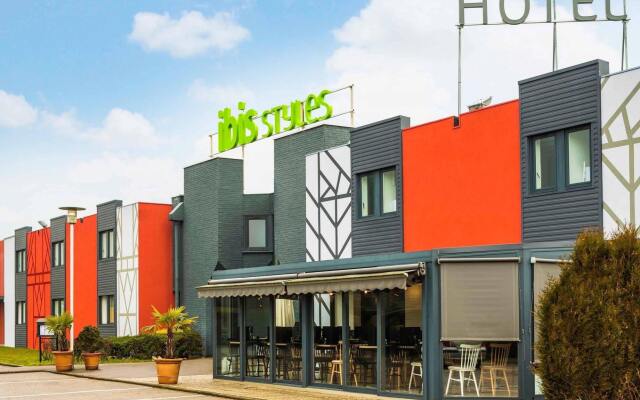 ibis Styles Rouen Val De Reuil