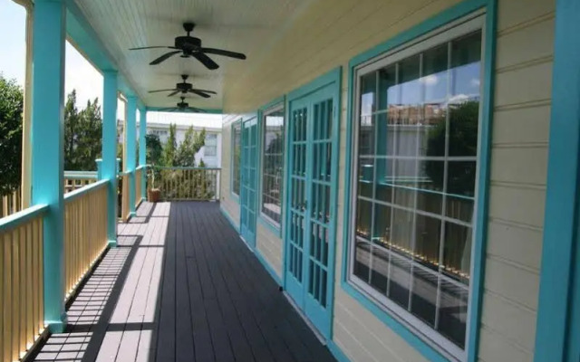 Howard Johnson by Wyndham Hattiesburg