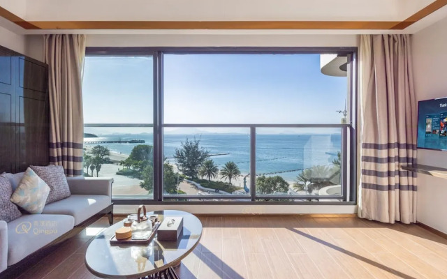 Qingpu Seaview Hotel