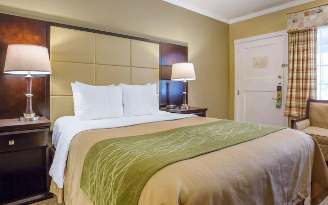Comfort Inn Carmel By The Sea