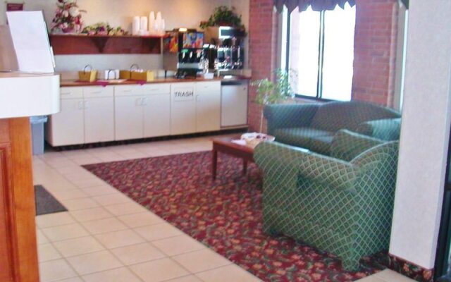 Country Hearth Inn Lomira Hotel