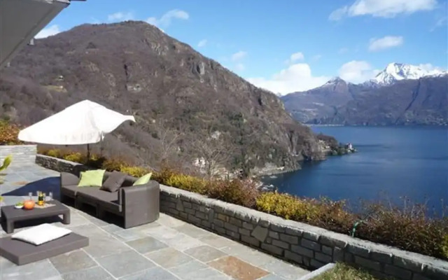 Villa Panoramica in Menaggio