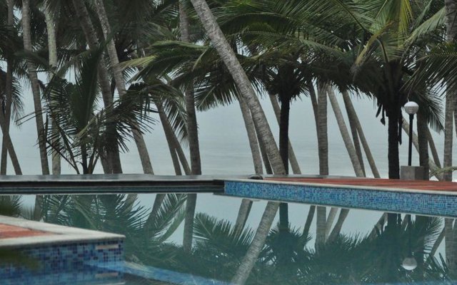 Palmleaves Beach Resort
